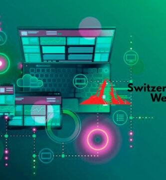 Professioneller Webdesign-Service Schweiz – Designer arbeitet am Laptop mit Website-Layout, Farbpalette und UX-Elementen – Symbolbild für moderne, schnelle und sichere Websites von SwitzerlandWeb